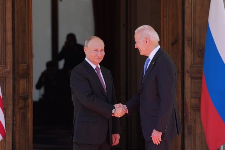 What did Mr. Putin calculate when he said he liked Mr. Biden to be US President? 0