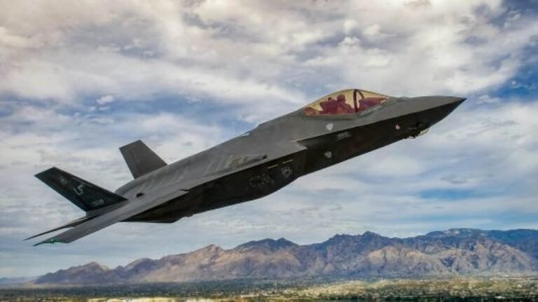 UK and US will send `lightning` F-35 to the East Sea 0